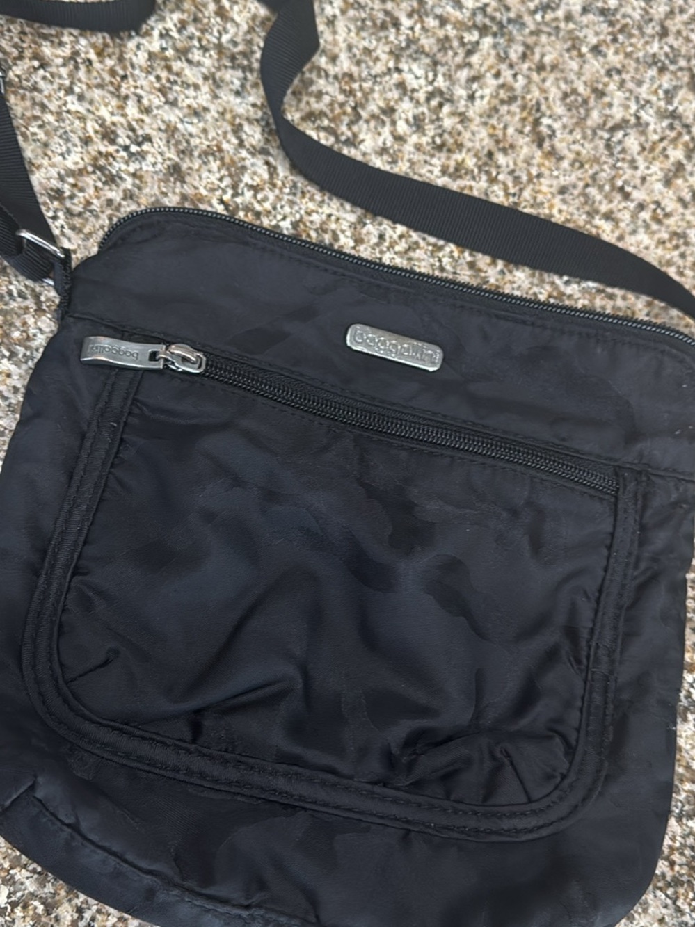 Baggallini Black Nylon Crossbody Travel Bag